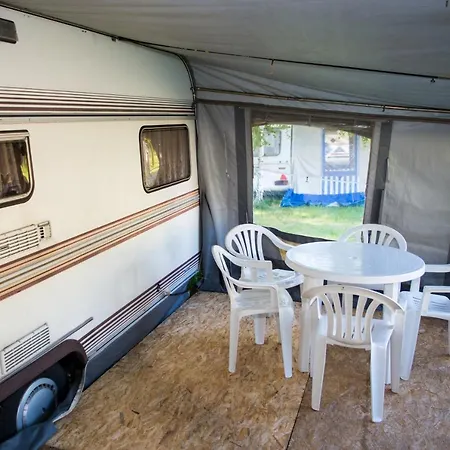 Keja Camping Chlapowo キャンプ場 Władysławowo