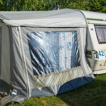 Keja Camping Chlapowo キャンプ場 *