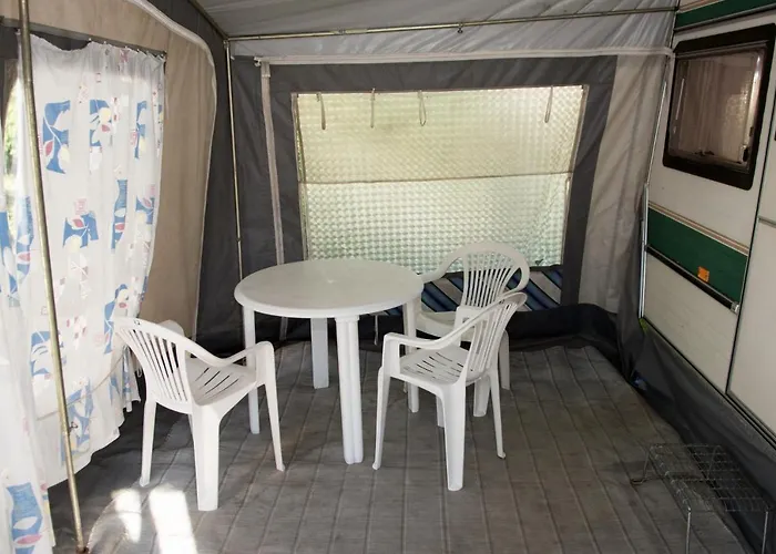 Keja Camping Chlapowo אתר קמפינג *