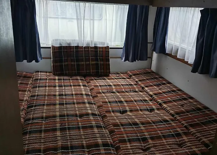 אתר קמפינג Keja Camping Chlapowo *