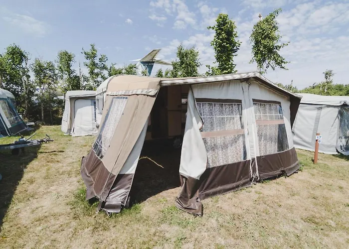 אתר קמפינג Keja Camping Chlapowo Władysławowo